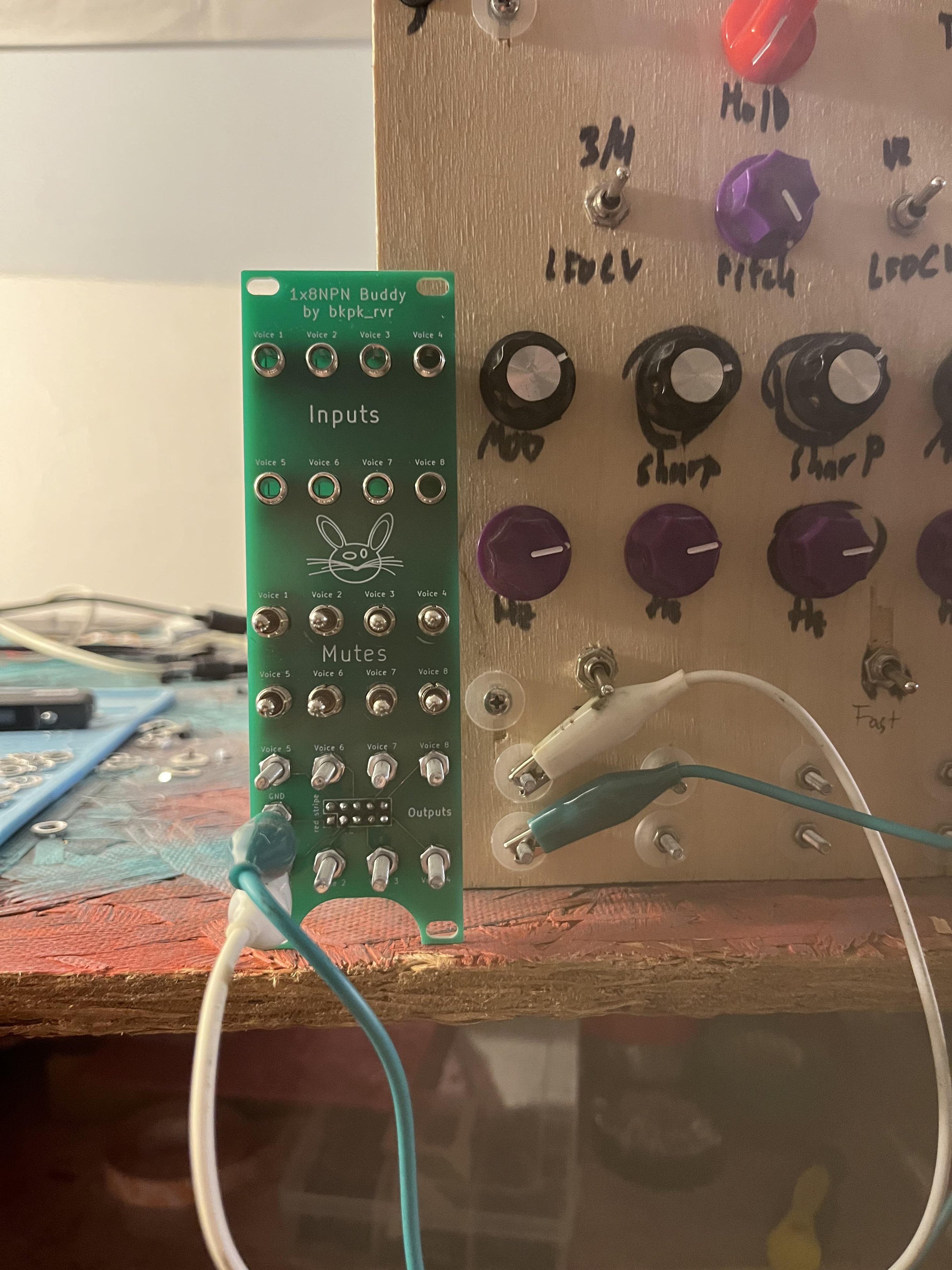 1x8NPN Buddy Product